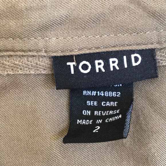 Torrid size 2X olive button up embroidered shirt - Picture 6 of 9